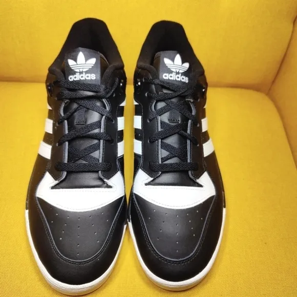 Adidas Rivalry Low Black White Leather 3 Stripe Athletic Mens Sneaker Sz 13 NWOT