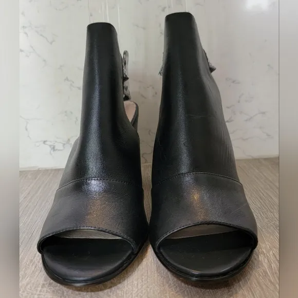 Andrew Stevens Cheyenne Black grunge chic open toe bootie shoes size 7.5