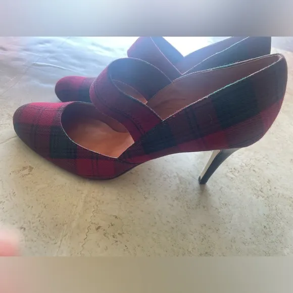 Ann Mariano by Betty muller shoes size 81/2M
