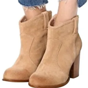 Anthro Splendid Lakota Tan Suede Ankle Booties