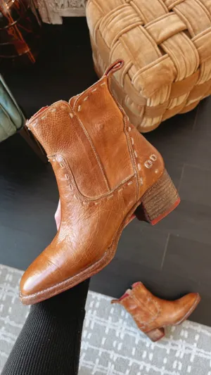 Bedstu Merryli Boots, Tan Rustic TML