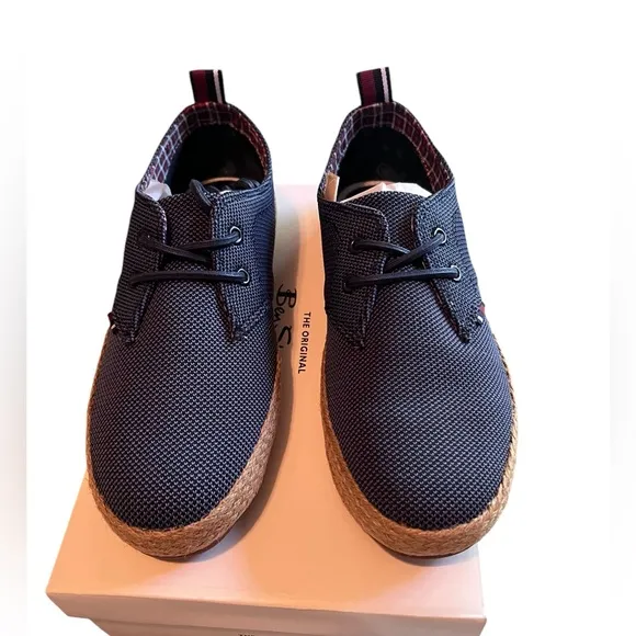 Ben Sherman Prill Oxford knit, navy, new in box size 8