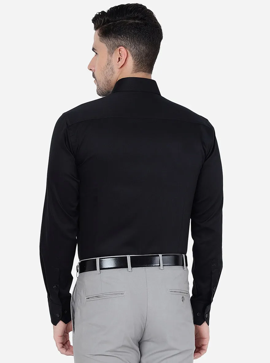 Black Solid Slim Fit Formal Shirt | Metal