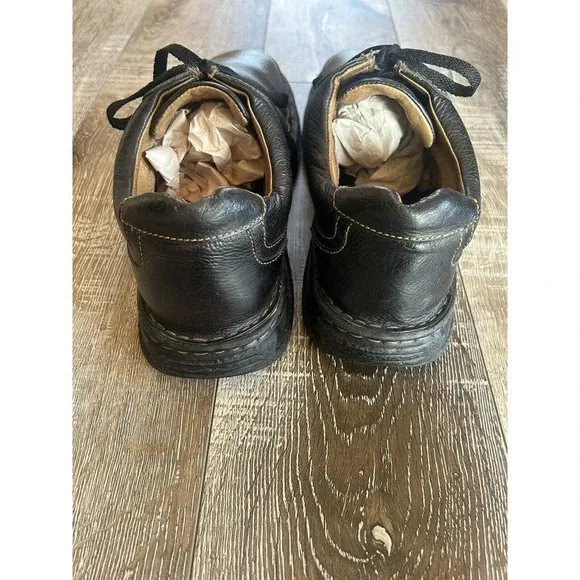 Born Men’s Oxford Leather Casual Shoes Size 11