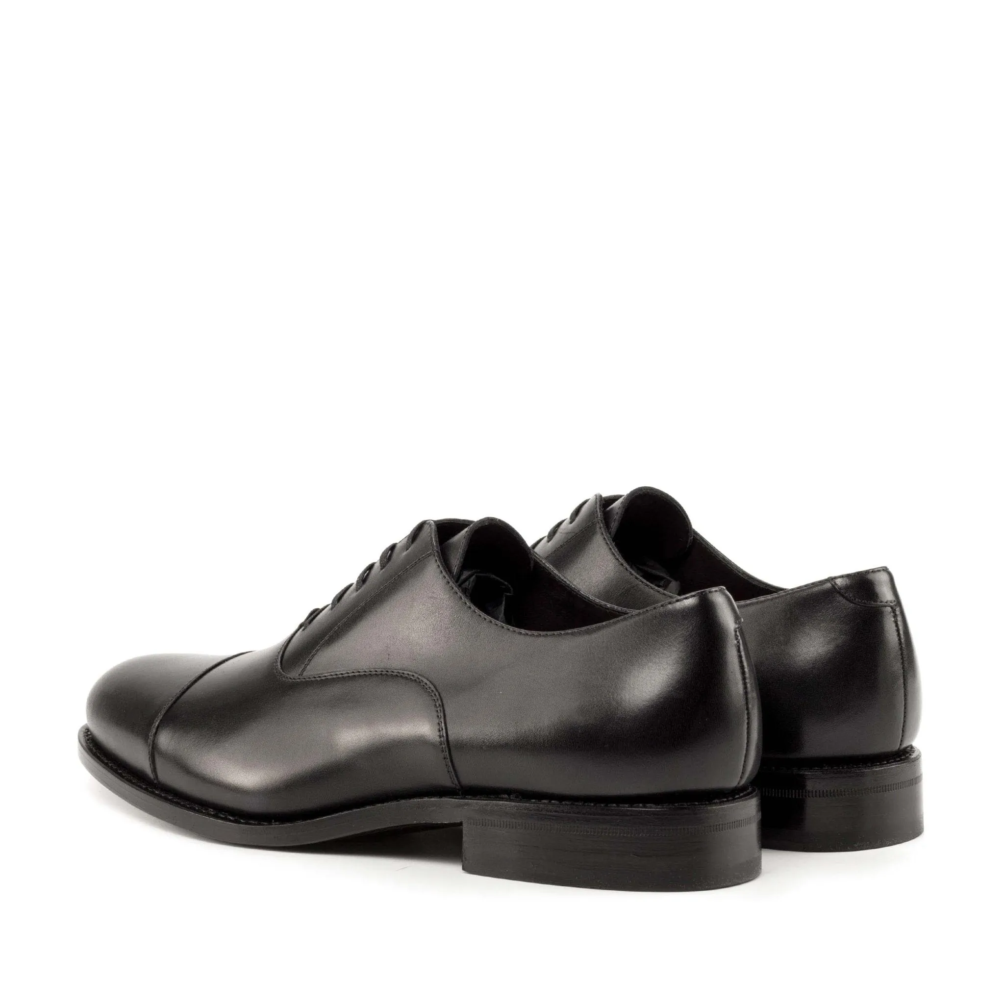 Cap Toe Oxford in Black Box Calf