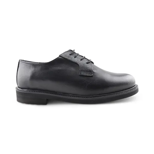 Derby nere in pelle con suola Vibram