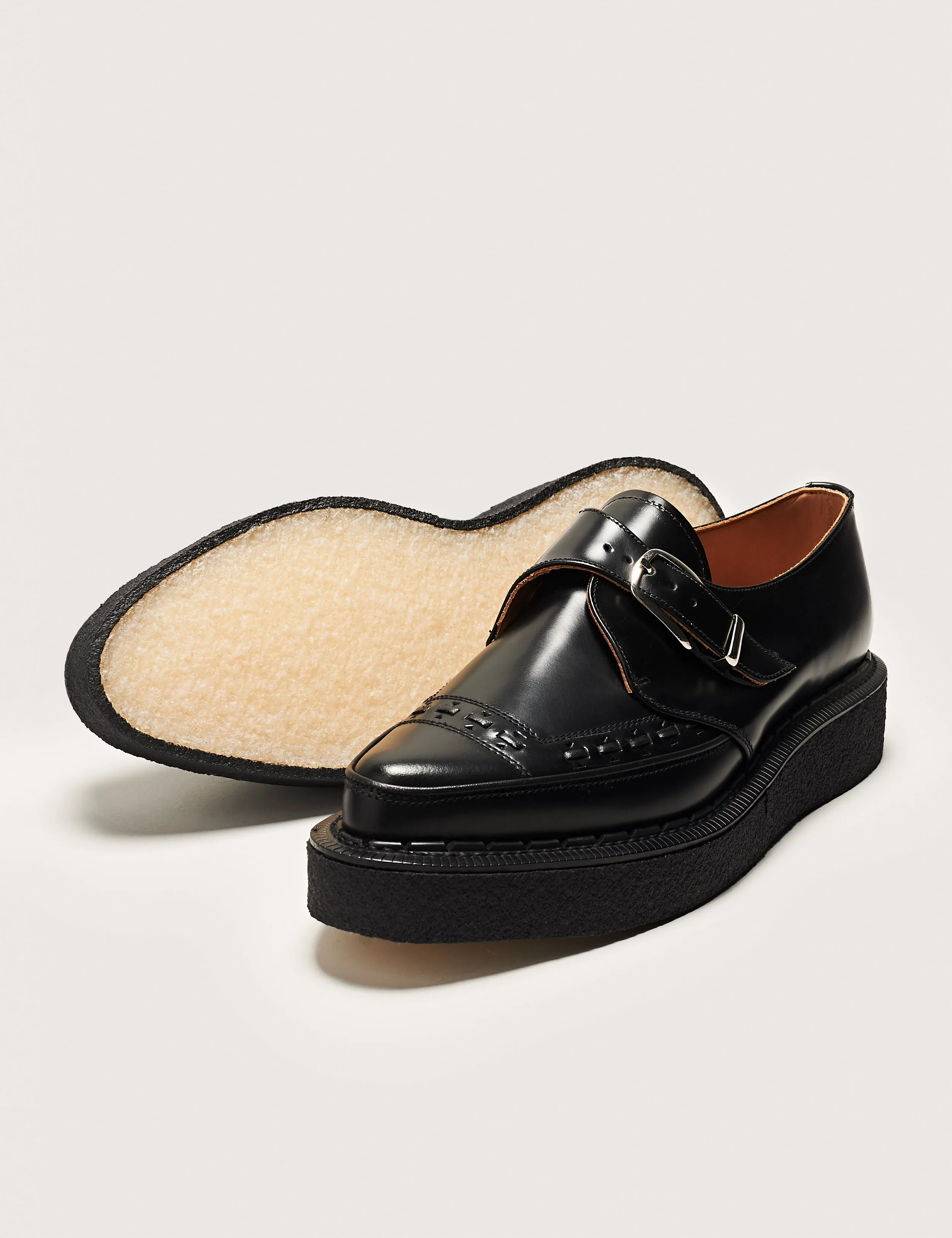 Diano Monk Black