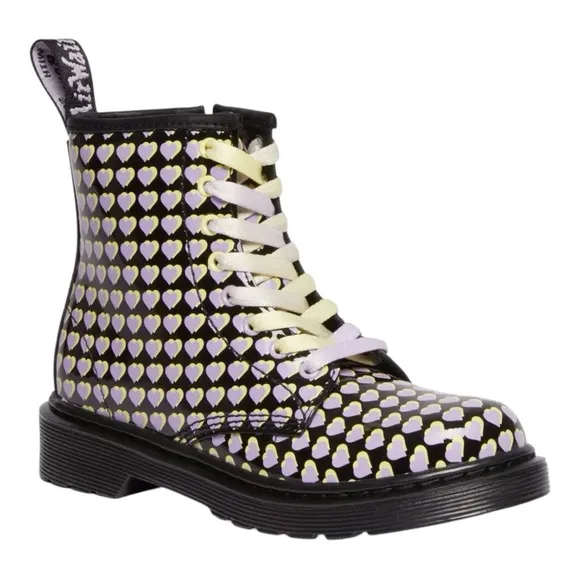 Dr. Martens Girls Patent Printed Heart Boots. NWOB. Size 4.