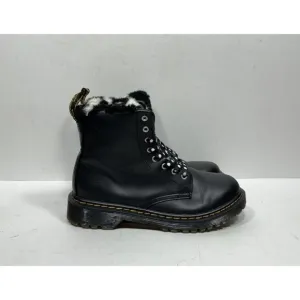 Dr. Martens Serena 1460 J Size 3 Black Leather Fur Lined Doc Boots Lace Up