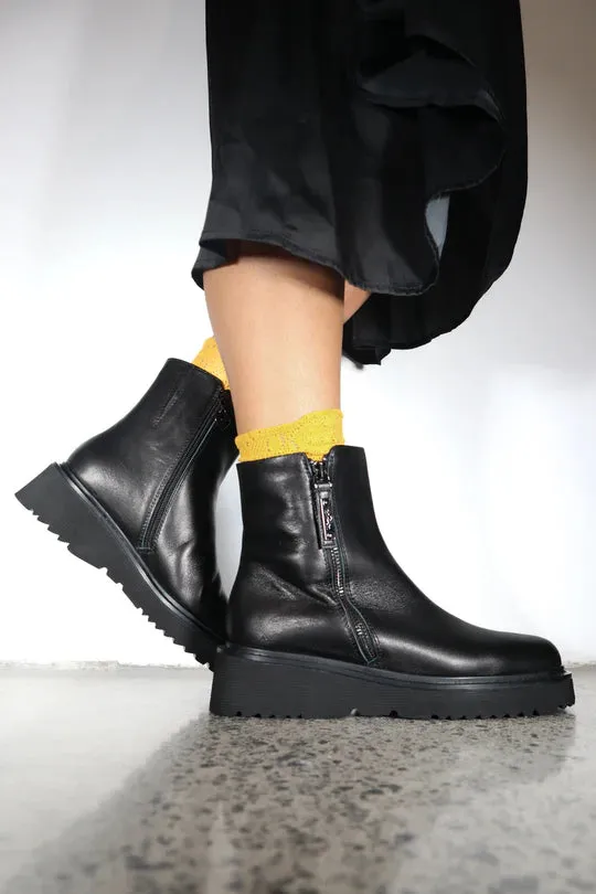 Emerson - Black Nappa