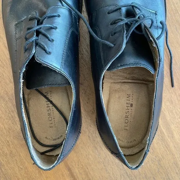 Florsheim Black Lace Oxford Cap Toe Dress Shoe Mens 11 EUC Classic Comfort Style