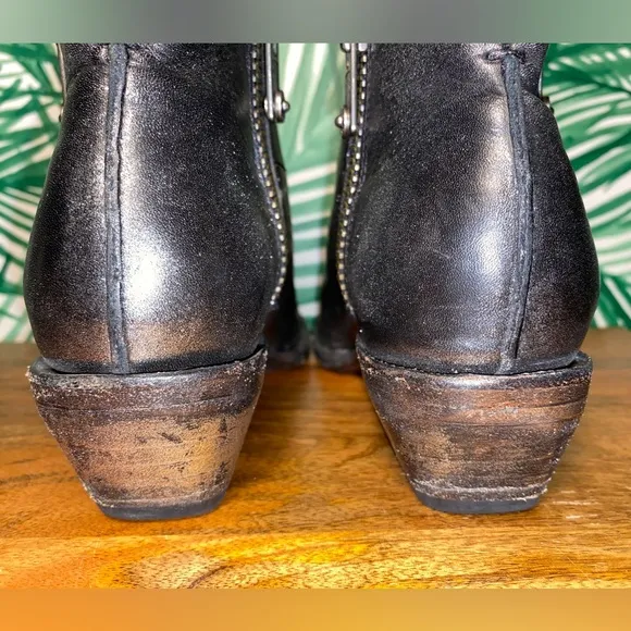 Frye Addie Silver Metallic Leather Double Zip Ankle Boots Women’s 7 B 347030