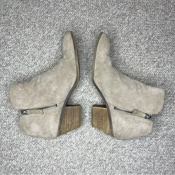 Frye &amp; Co. ankle boots