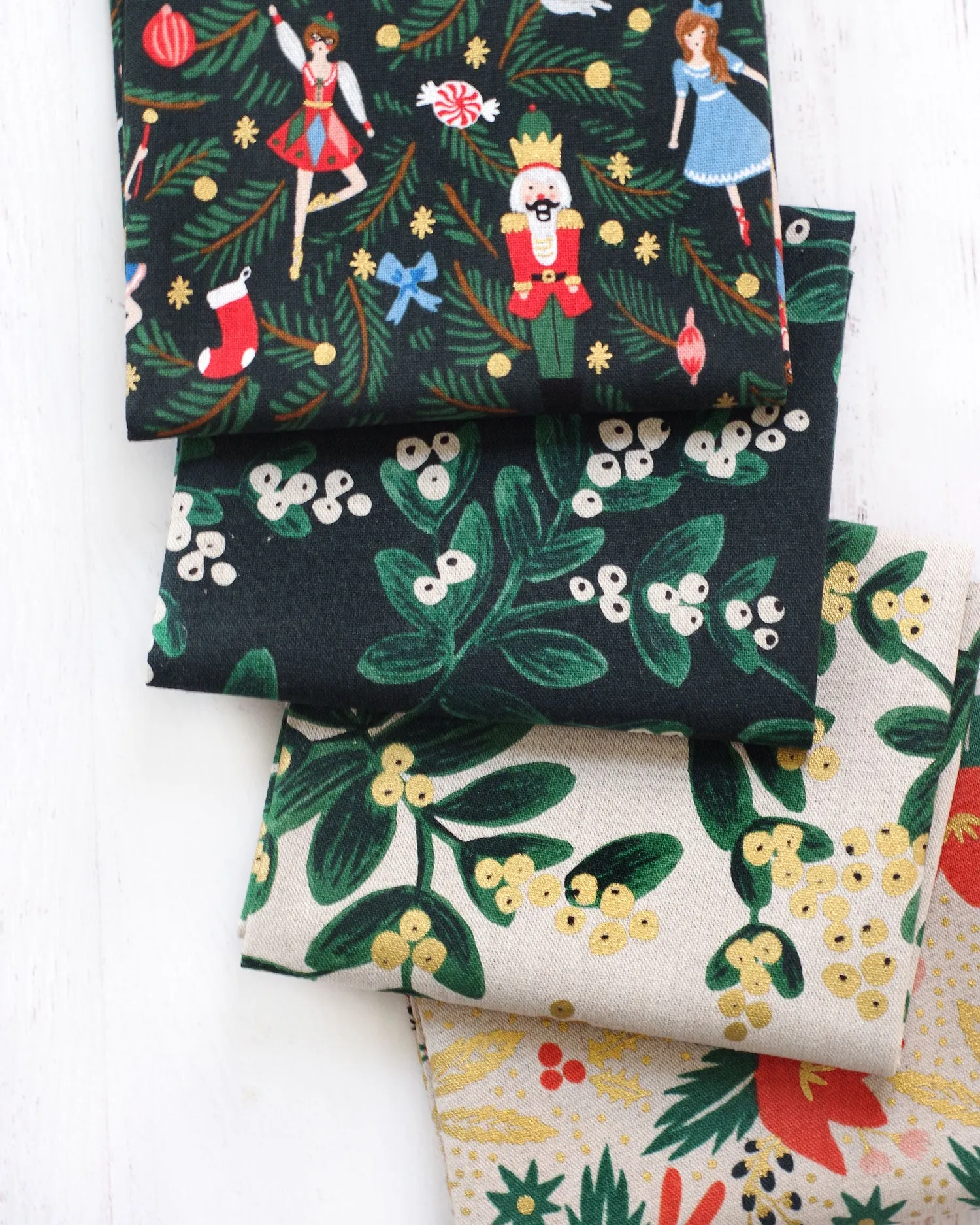 Holiday Classics CANVAS fat quarter bundle