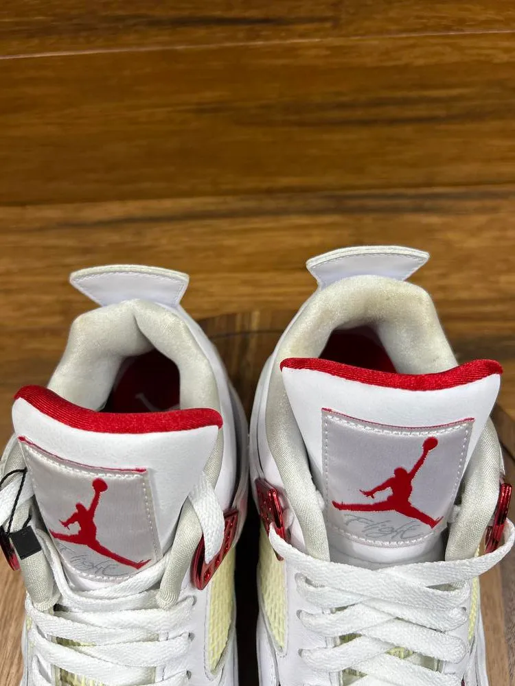 Jordan 4 Retro Metallic Red (OXIDIZED)
