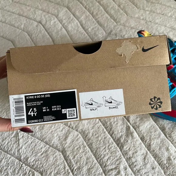 KIDS: Nike Kyrie 8 GO SE (GS) Black / Tour Yellow