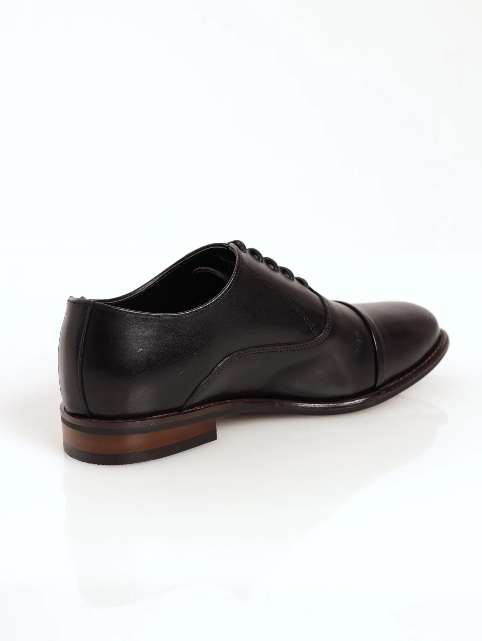 Men's Toe Cap Oxford With Shadow Spray Shoe - Black