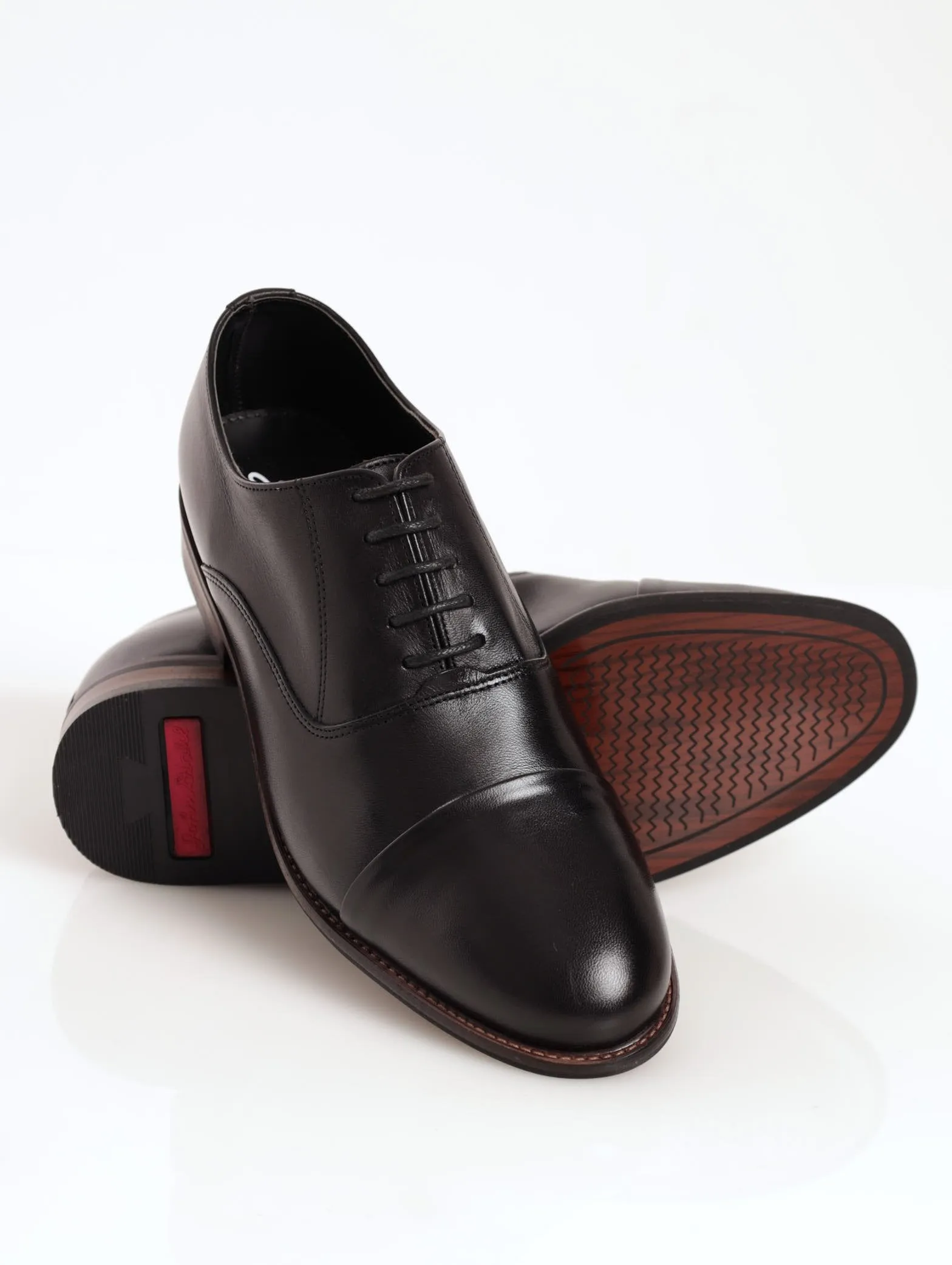 Men's Toe Cap Oxford With Shadow Spray Shoe - Black