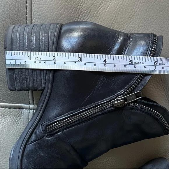 Miz Mooz Grover Ankle Boots US 6.5-7 EU 37 Chunky Scrunch Black Side Zippers