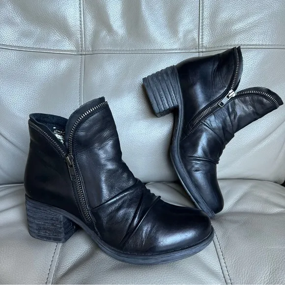 Miz Mooz Grover Ankle Boots US 6.5-7 EU 37 Chunky Scrunch Black Side Zippers
