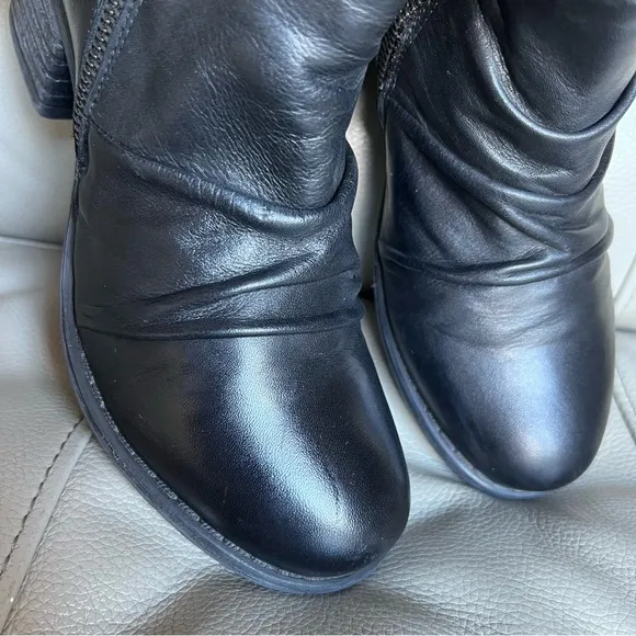 Miz Mooz Grover Ankle Boots US 6.5-7 EU 37 Chunky Scrunch Black Side Zippers