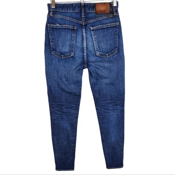 Moussy Vintage High Rise Tapered Slim Leg Cropped Ankle Jeans Medium Wash 25