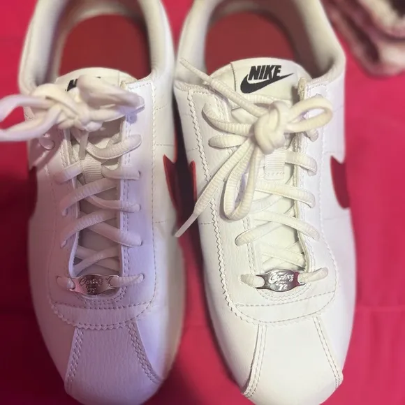 Nike Cortez.
