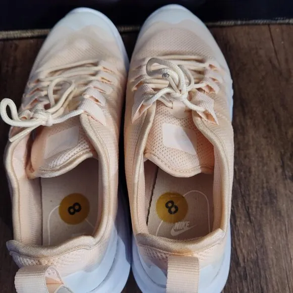 Nike Womens Peach White Air Max Axis Guava Ice Sneaker Shoes Size 8