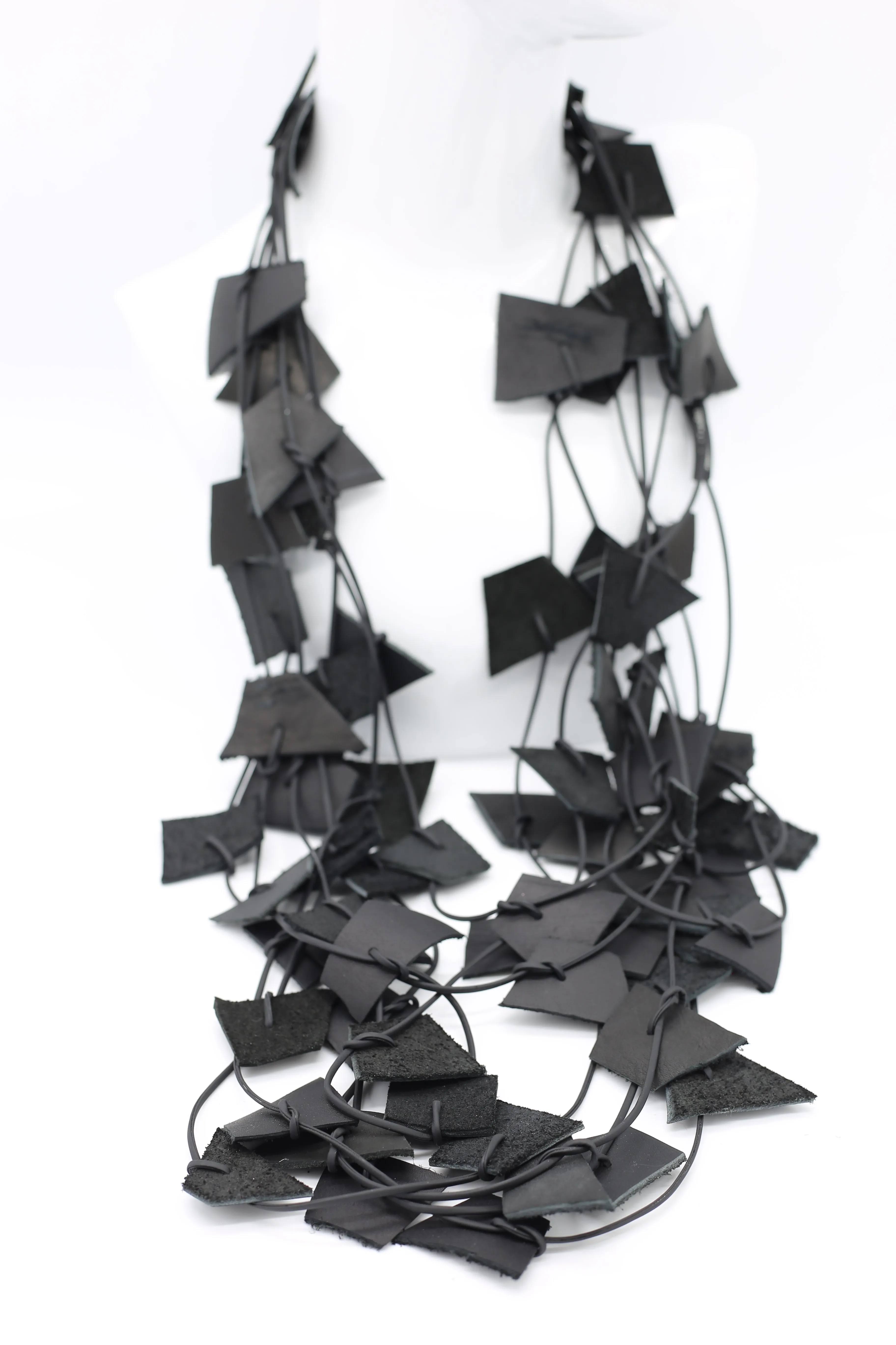 Recycled Leather Small Irregular Shapes Necklace - Black