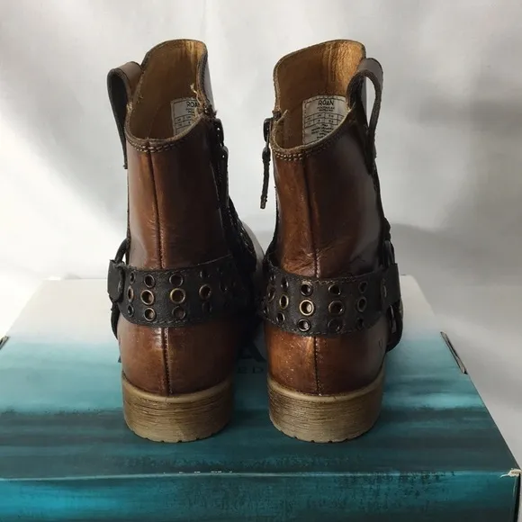Roan Bed Stu Women’s Faira Tan Crust Gearshift Boot Size 7.5 Like-NEW Condition