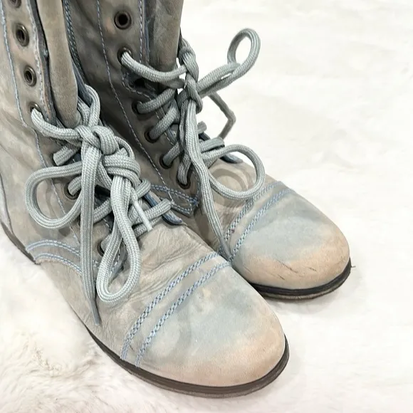 Steve Madden Troopa Combat Boot Dusty Blue size 8