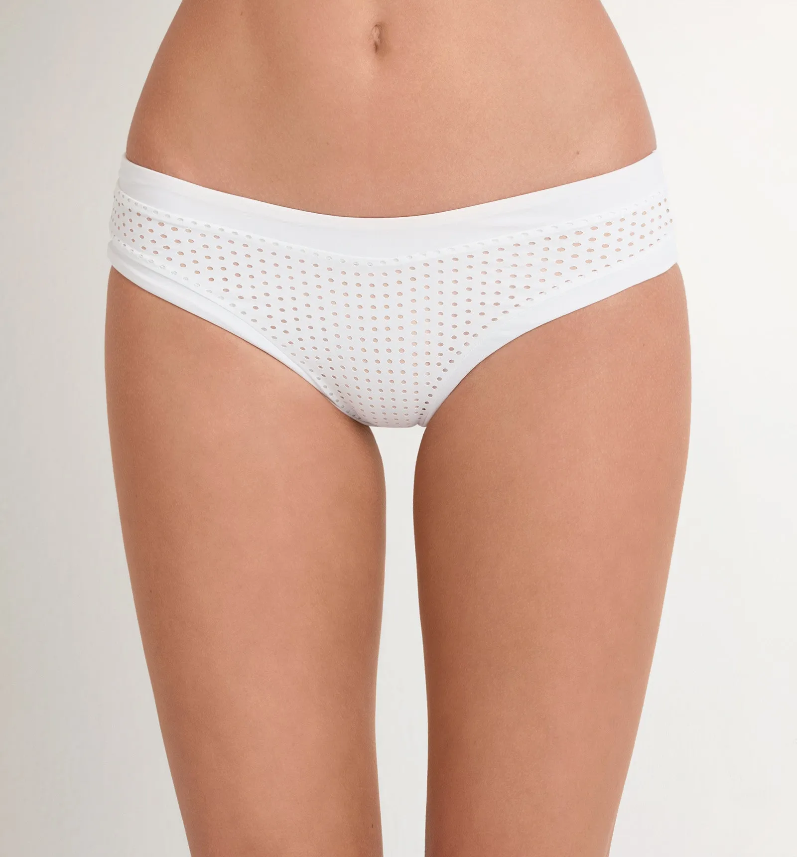 Straits ~ Perforated White Sand