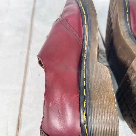 Vintage Dr. Marten Wine Red Lace Up Oxford Leather Shoes Sz 7