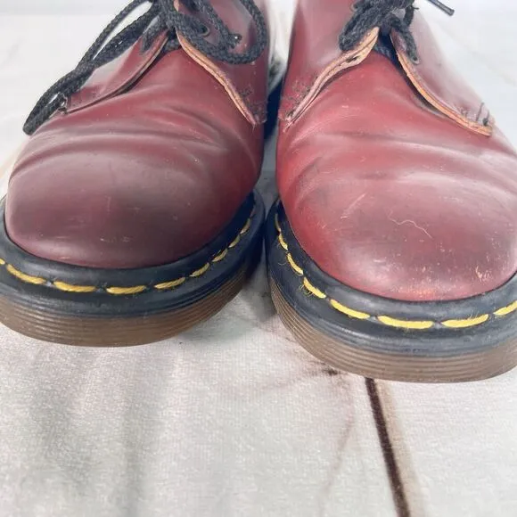 Vintage Dr. Marten Wine Red Lace Up Oxford Leather Shoes Sz 7