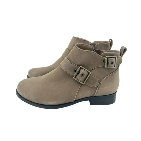 Vionic Women Logan Round-Toe Buckle Accent Ankle Bootie Brown US 6 New